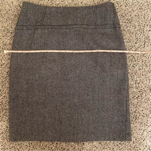 New York & Company Dresses & Skirts - New York & Company Wool Blend Lined Charcoal Pencil Skirt